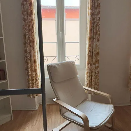 Апартаменты Proche De La Gare Sncf